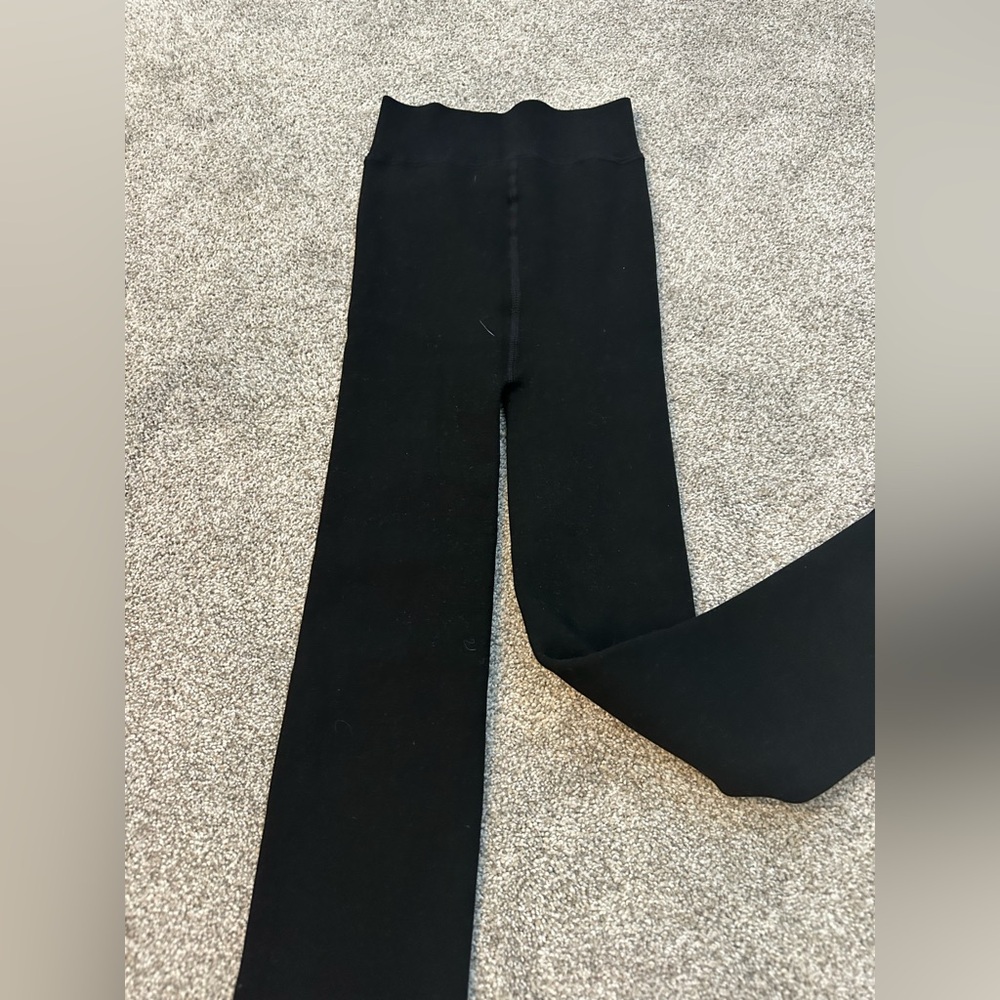 Women’s BearPaw Lined leggings  size Small NWOT